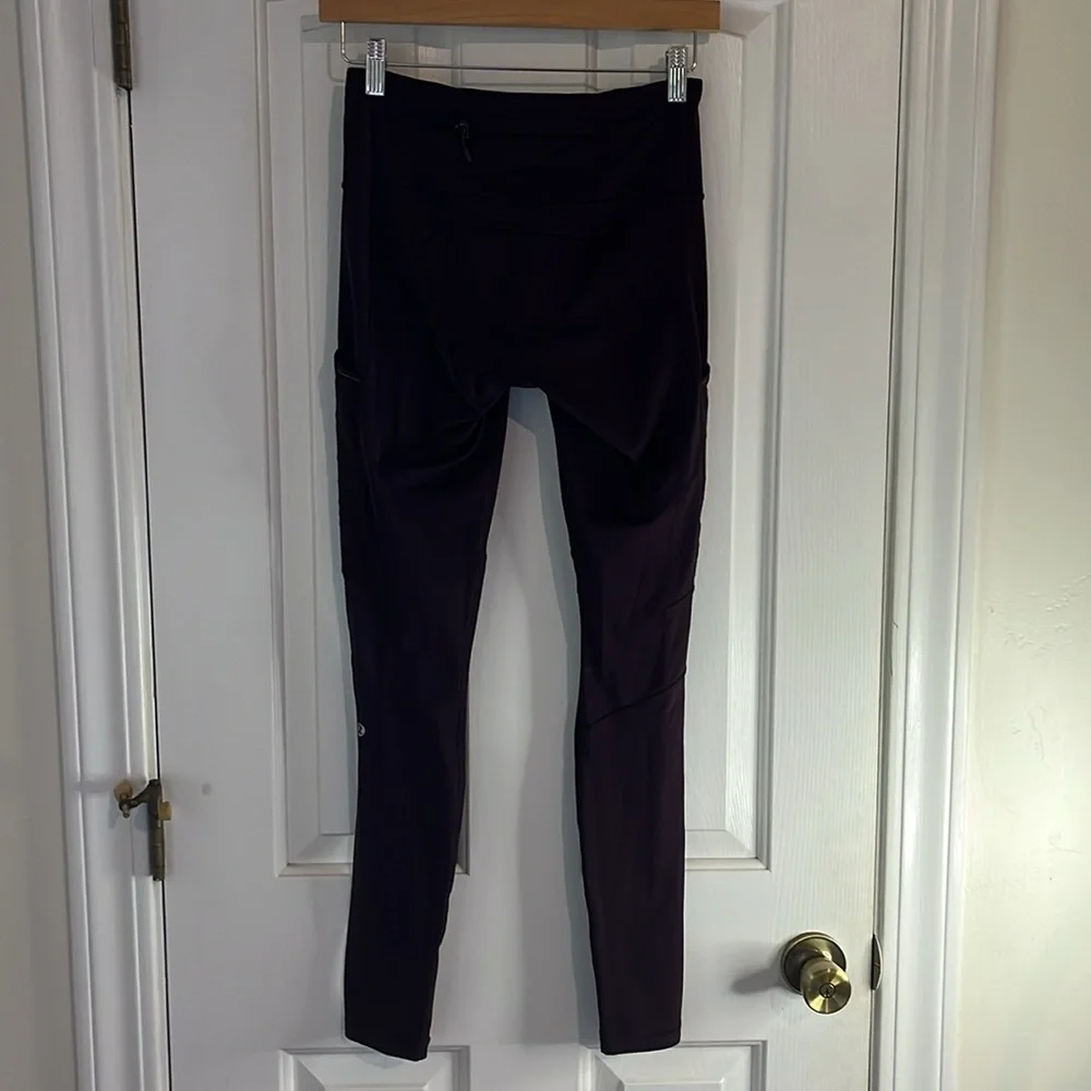 Lululemon | Fresh Tracks‎ Tight Leggings Black Cherry Size 4 Yoga Running Active
